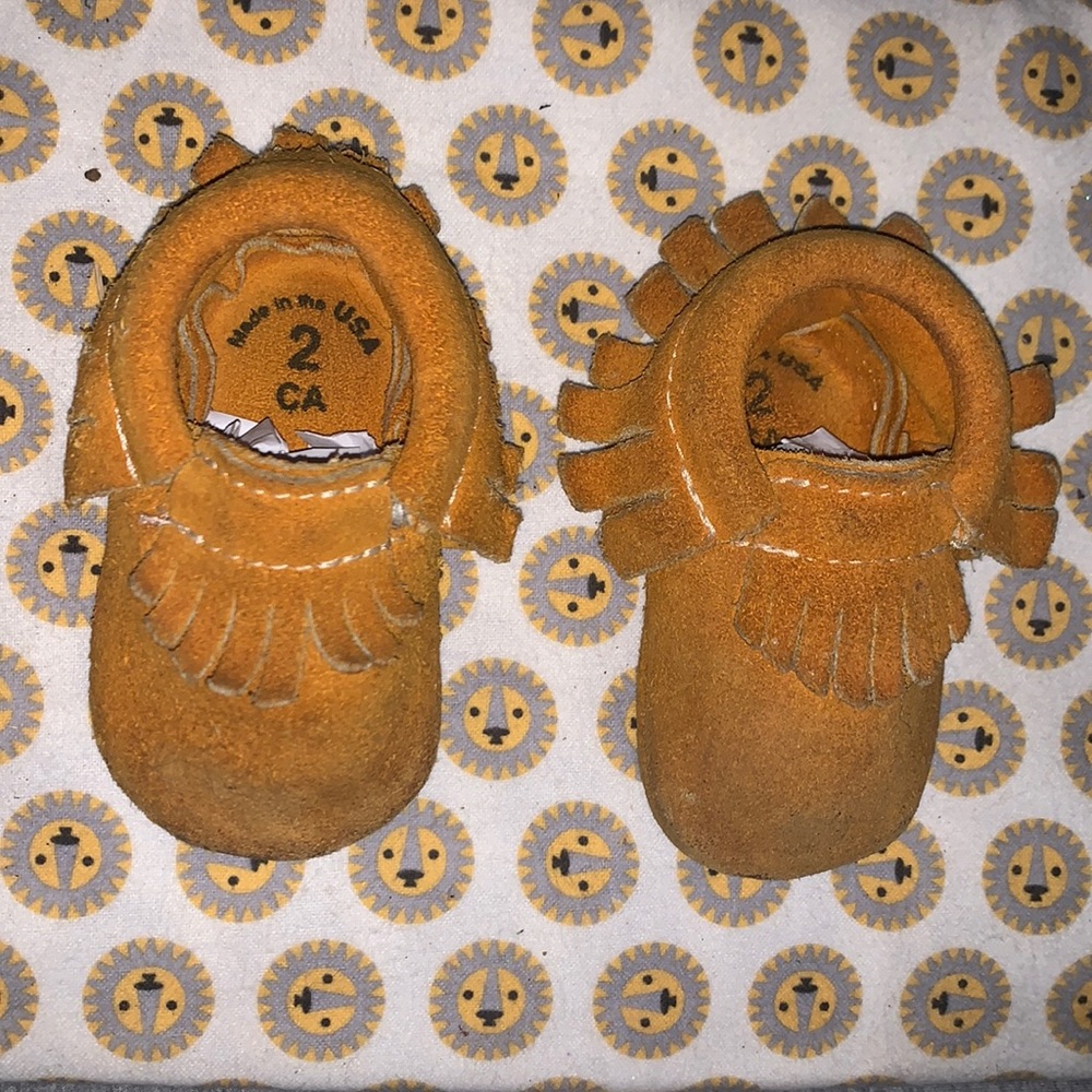 VGUC Freshly Picked Moccasins in size 2
